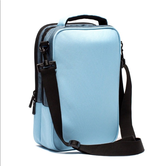 FUL TANGO MESSENGER BAG, TABLET COMPARTMENT, SKY BLUE - Picture 2 of 10